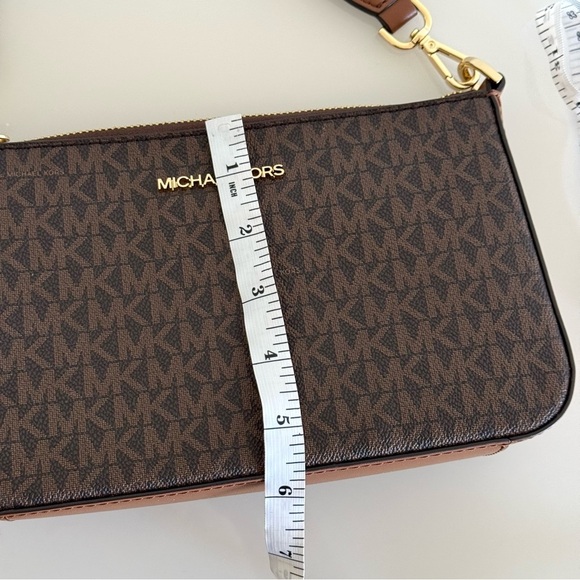 NWT! Michael Kors Jet Set Logo Crossbody Bag, Brown - Picture 13 of 14